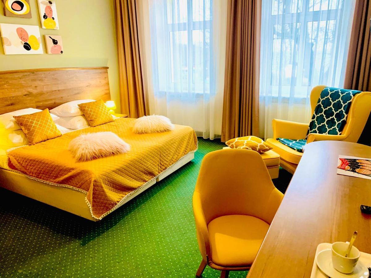 Bed and Breakfast Dw California Rewal Esterno foto